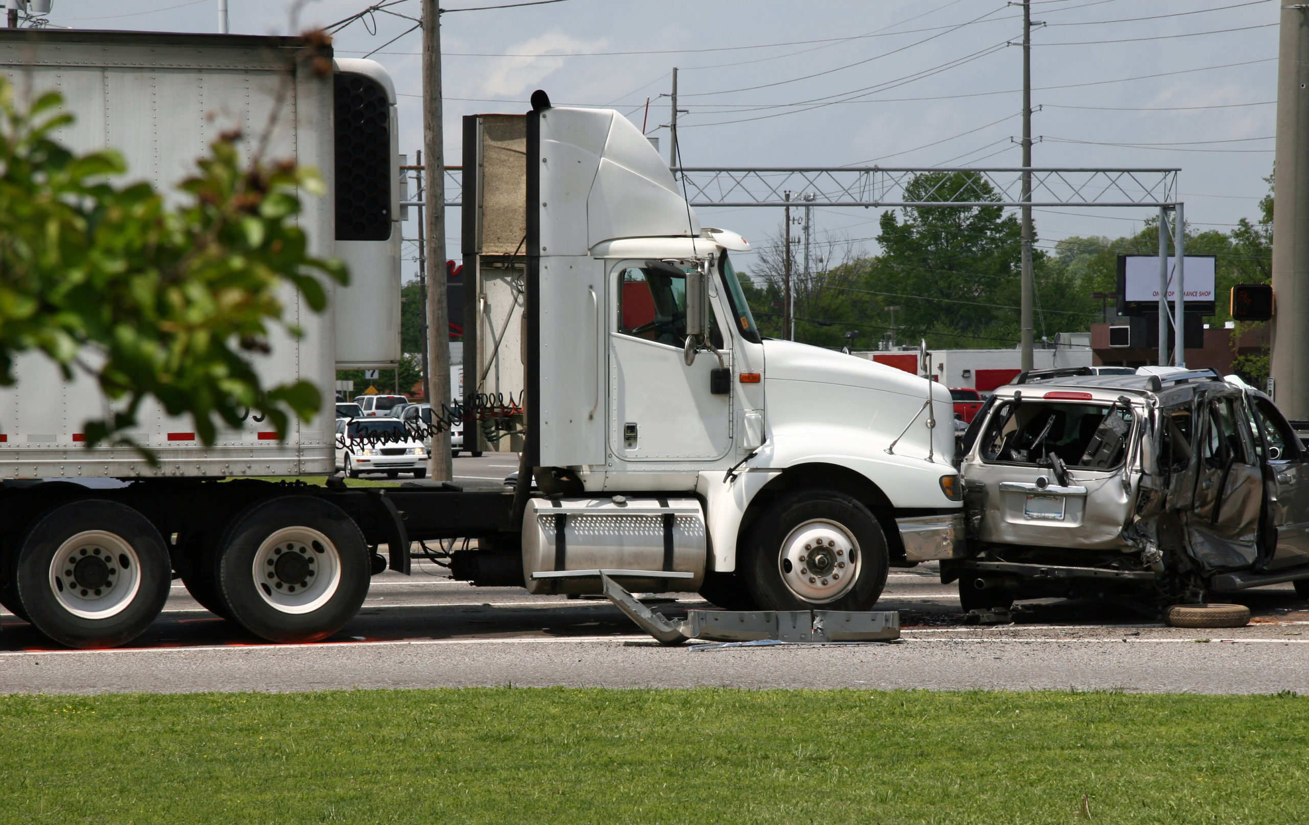 5 Types of 18-Wheeler Accidents Lawyers in Baton Rouge Represent